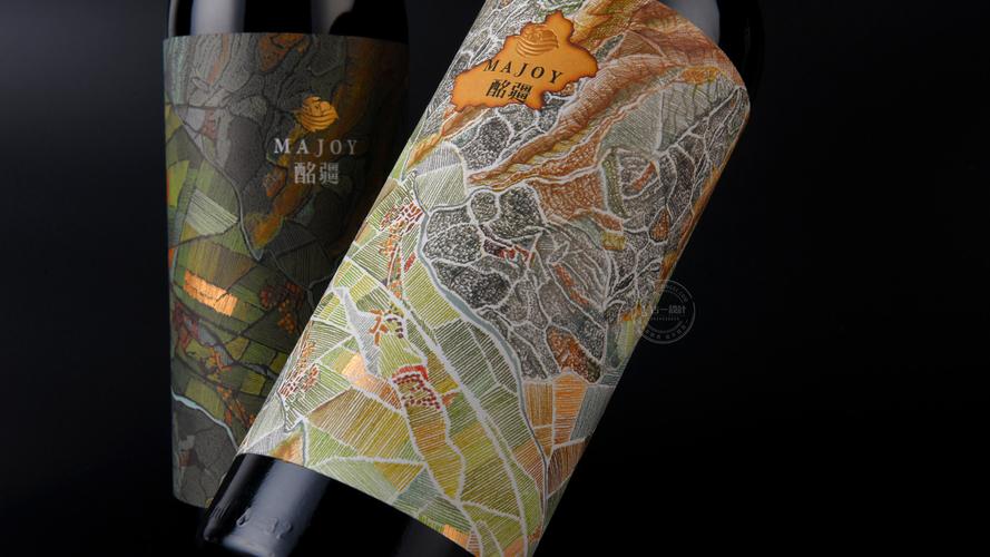 酒类品牌命名 文化与市场的共鸣